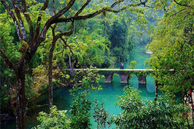 小七孔风景区